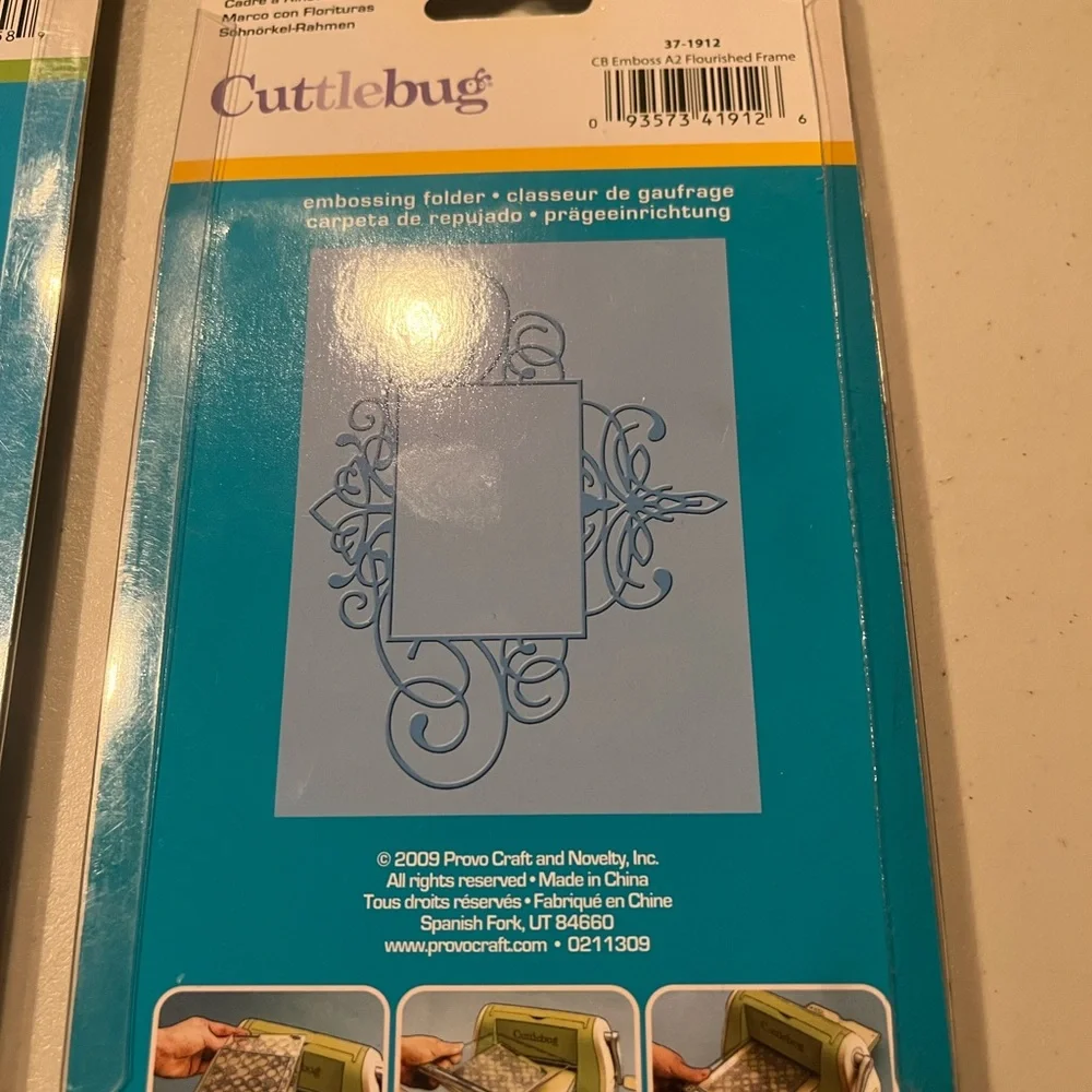 Cuttlebug Embossing Folders Set - Picture 5 of 5